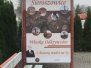 Mocowanie baneru z Historią Miedzi Na Ty- Sieroszowce Wioska Odkrywców (4 listopad 2022 r)